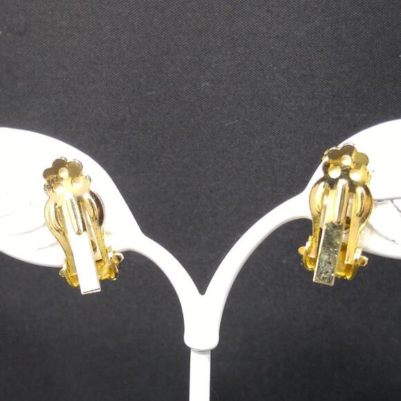 Vintage Red Pink Rhinestone Brooch Earrings Set, Gold Plated - Picture 6 of 10